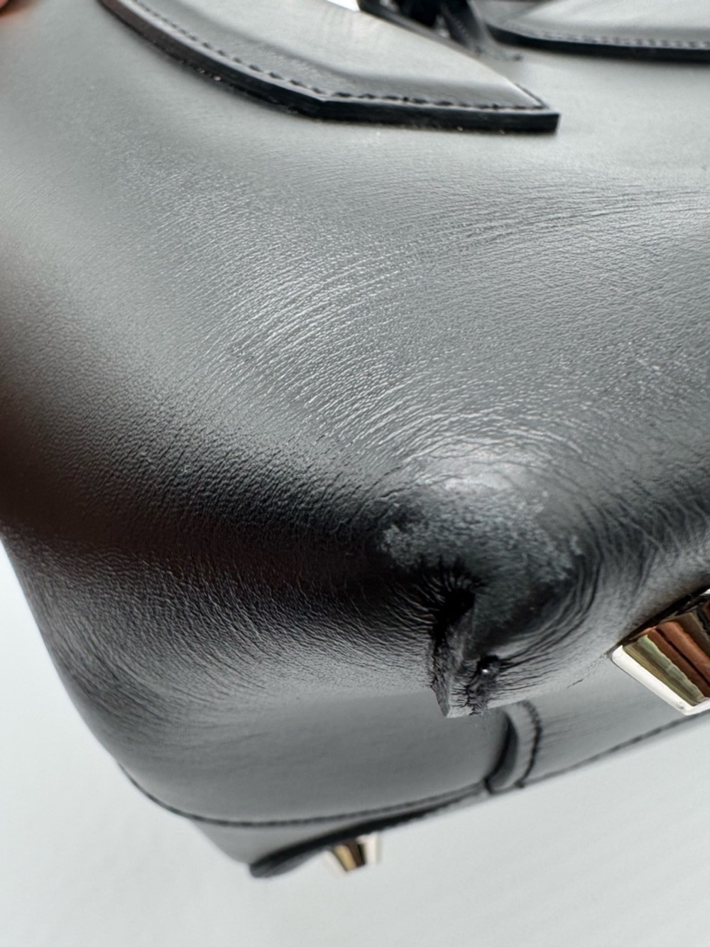 Longchamp Roseau Black Leather Handbag - Picture 11 of 12